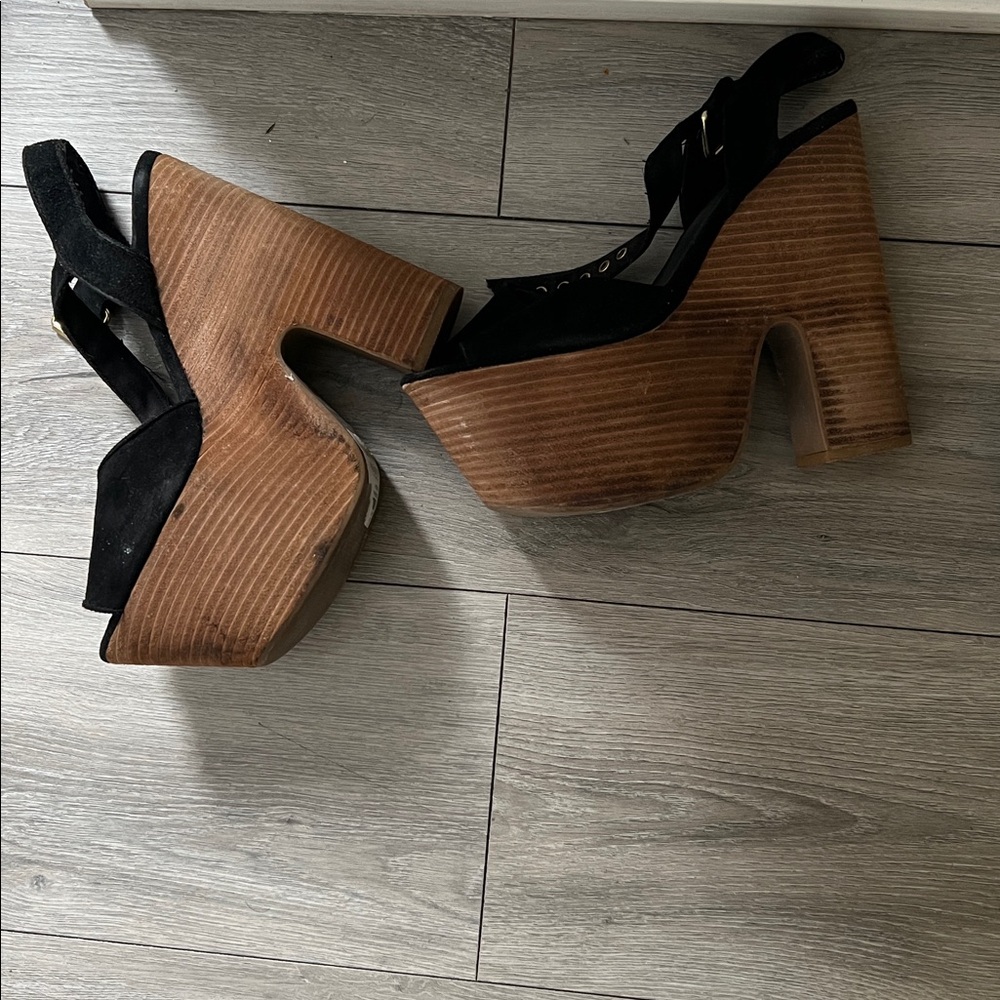 Black Platform Sandals - image 3